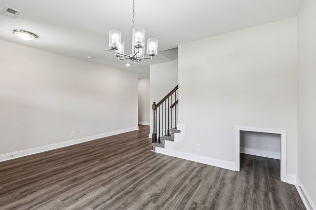 203 Clark Rd, Clarksville, TN 37042