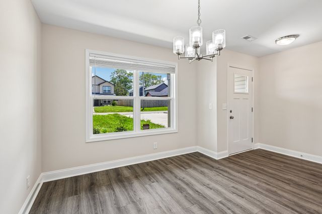 203 Clark Rd, Clarksville, TN 37042