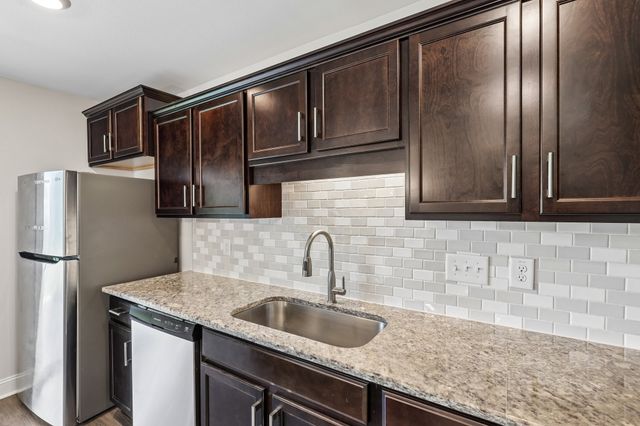 203 Clark Rd, Clarksville, TN 37042