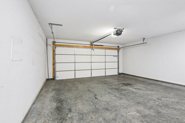 203 Clark Rd, Clarksville, TN 37042