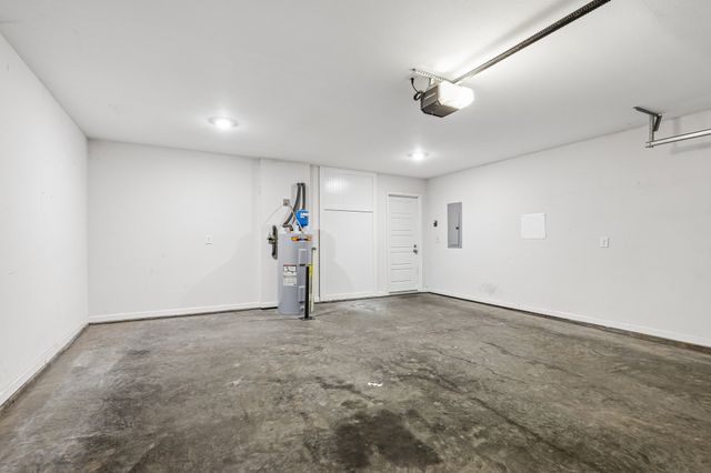 203 Clark Rd, Clarksville, TN 37042