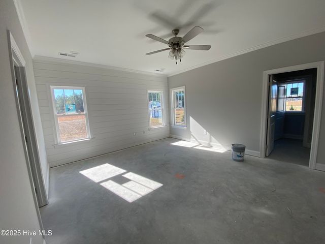 206 Rae Drive, Pikeville, NC 27863