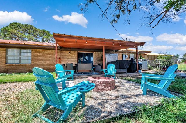 104 Heaton Road, Big Spring, TX 79720