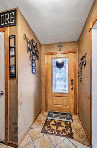 104 Heaton Road, Big Spring, TX 79720