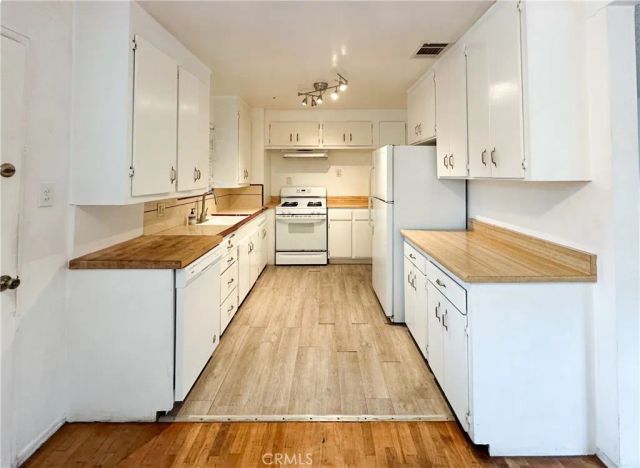 12961 Panama Street, Los Angeles, CA 90066