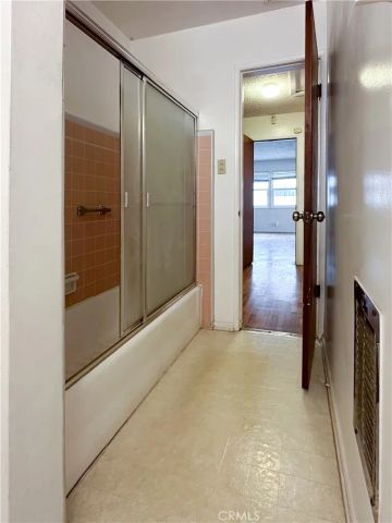 12961 Panama Street, Los Angeles, CA 90066