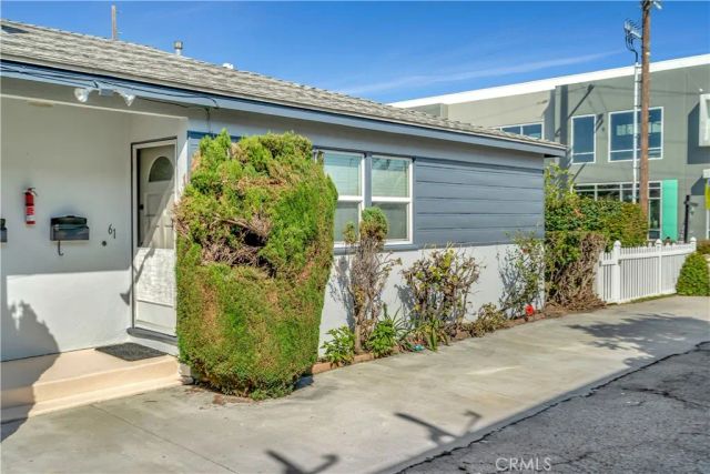 12961 Panama Street, Los Angeles, CA 90066