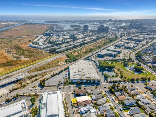 12961 Panama Street, Los Angeles, CA 90066