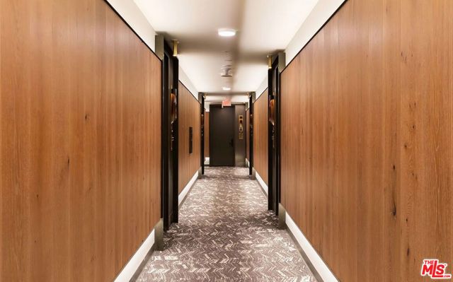5570 Melrose 405, Los Angeles, CA 90038