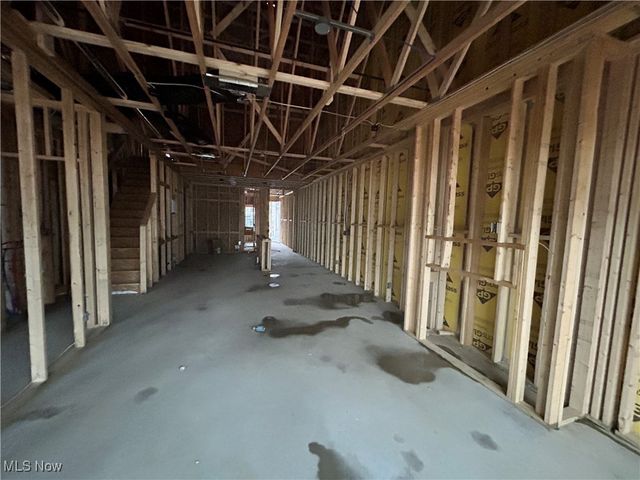 5082 Shepherds Glen, Willoughby, OH 44094