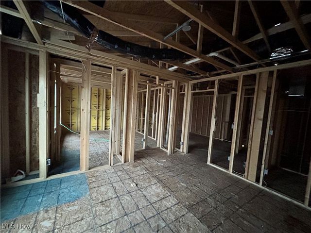 5082 Shepherds Glen, Willoughby, OH 44094