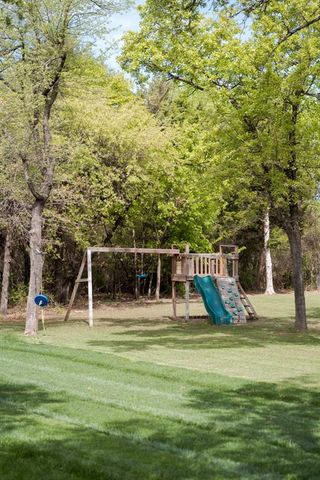251 Old Farm Road, Edmond, OK 73034