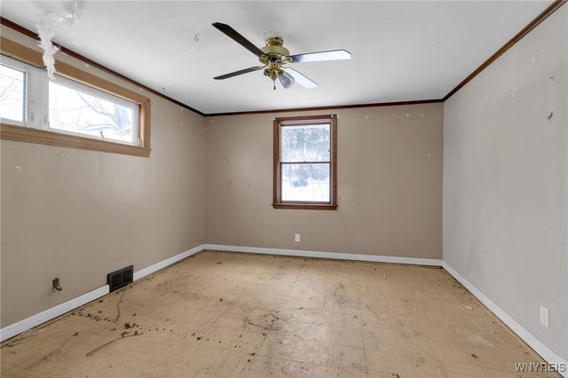 6921 Bear Ridge Road, Pendleton, NY 14120