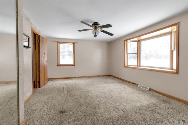 6921 Bear Ridge Road, Pendleton, NY 14120