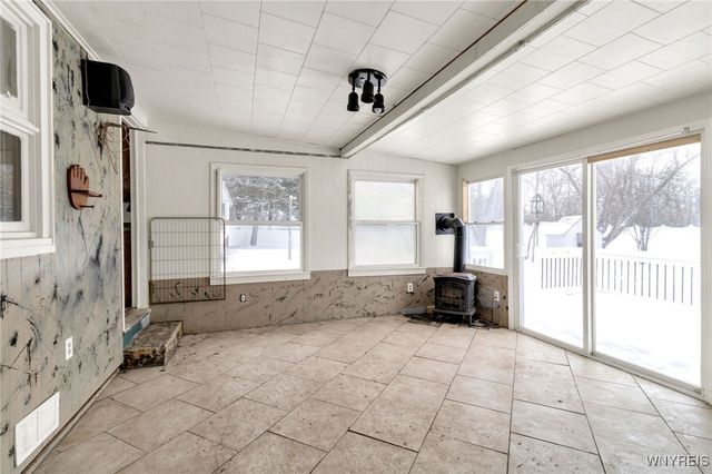 6921 Bear Ridge Road, Pendleton, NY 14120