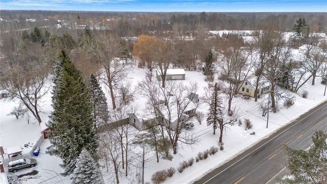 6921 Bear Ridge Road, Pendleton, NY 14120