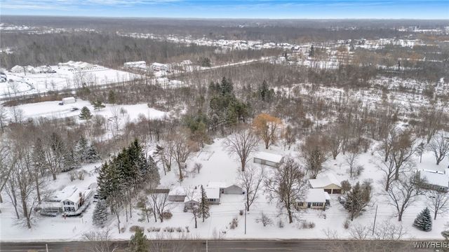 6921 Bear Ridge Road, Pendleton, NY 14120