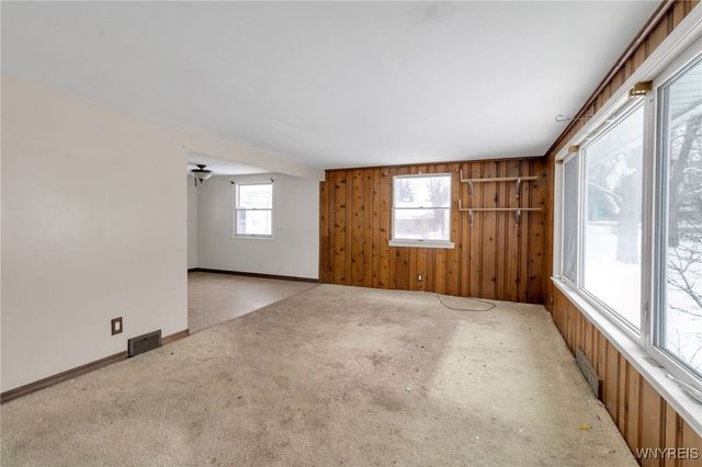 6921 Bear Ridge Road, Pendleton, NY 14120