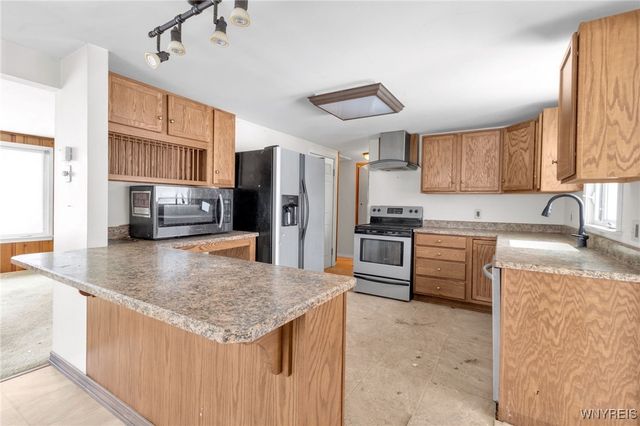 6921 Bear Ridge Road, Pendleton, NY 14120