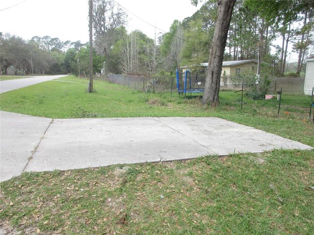 5790 SE 183RD TERRACE, Ocklawaha, FL 32179