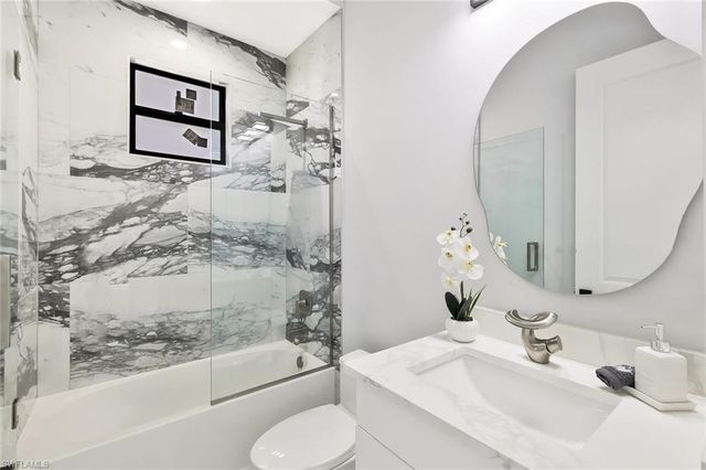 3013 59th ST W, Lehigh Acres, FL 33971