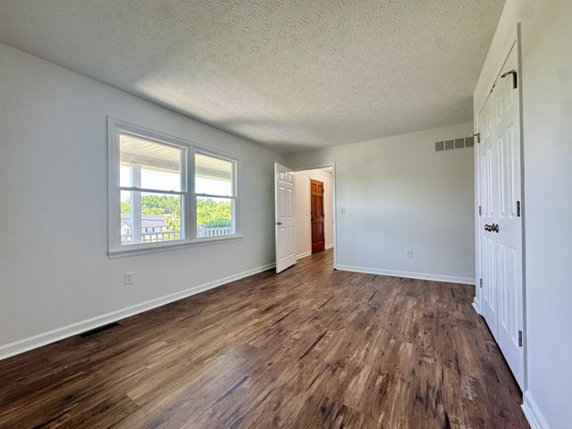 1949 Independence Road, Independence, KY 41051