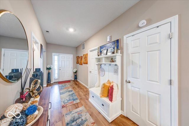 10119 Caprock Canyon Drive, Indianapolis, IN 46229