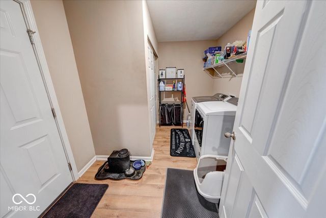 10119 Caprock Canyon Drive, Indianapolis, IN 46229