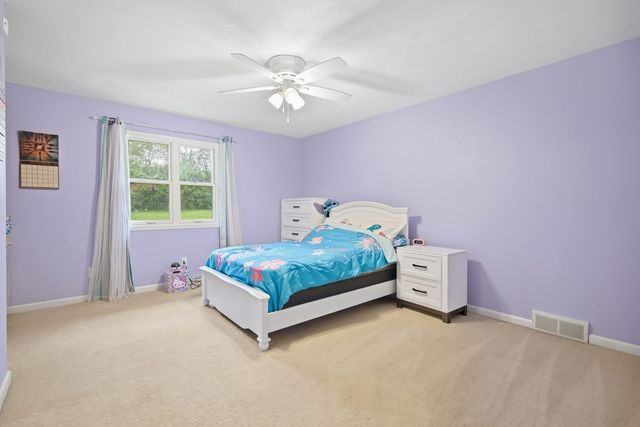 10001 35th Street, Rock Island, IL 61201
