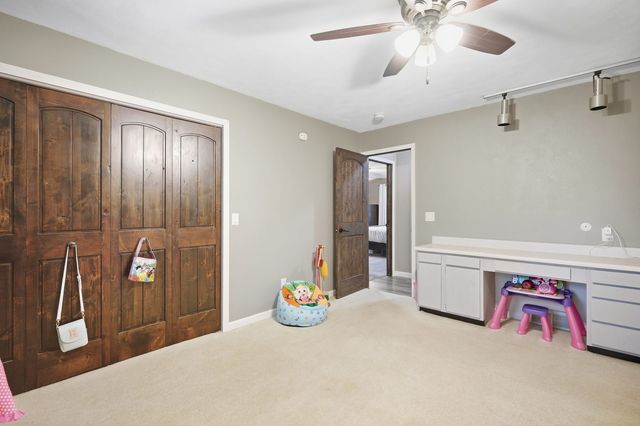 10001 35th Street, Rock Island, IL 61201