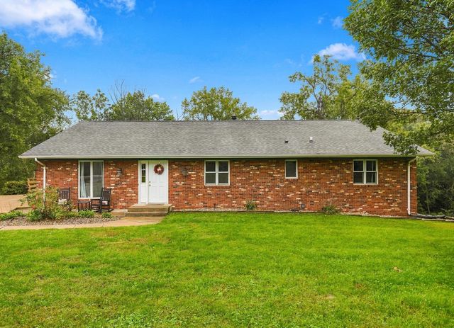 10001 35th Street, Rock Island, IL 61201