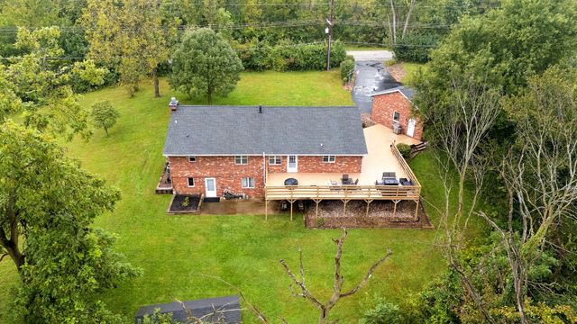 10001 35th Street, Rock Island, IL 61201
