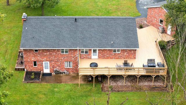 10001 35th Street, Rock Island, IL 61201