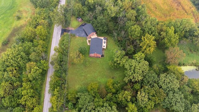 10001 35th Street, Rock Island, IL 61201