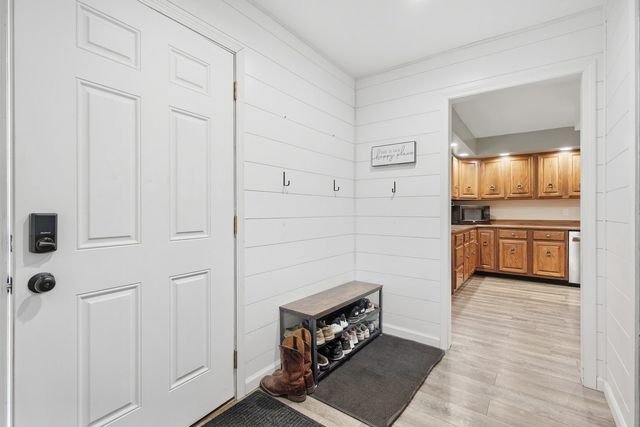 10001 35th Street, Rock Island, IL 61201