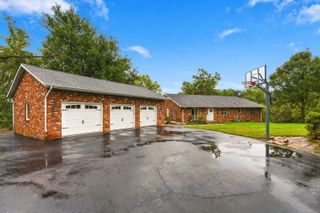 10001 35th Street, Rock Island, IL 61201