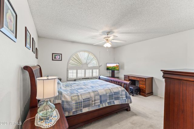 4256 E DOLPHIN Avenue, Mesa, AZ 85206