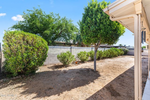 4256 E DOLPHIN Avenue, Mesa, AZ 85206