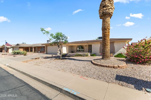 4256 E DOLPHIN Avenue, Mesa, AZ 85206