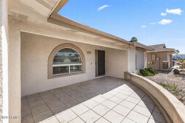 4256 E DOLPHIN Avenue, Mesa, AZ 85206