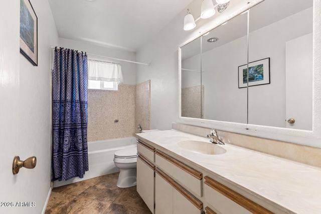 4256 E DOLPHIN Avenue, Mesa, AZ 85206