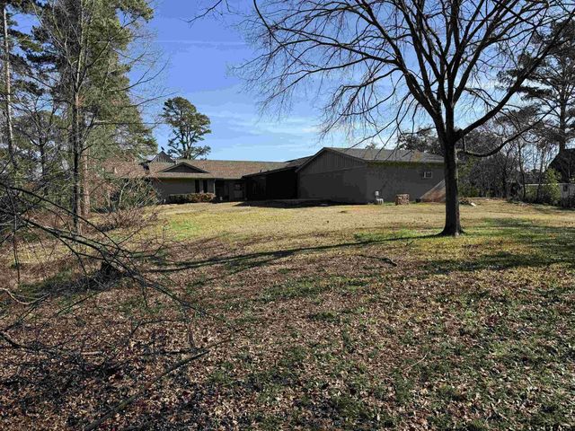 1428 Lakeshore Dr, Hideaway, TX 75771