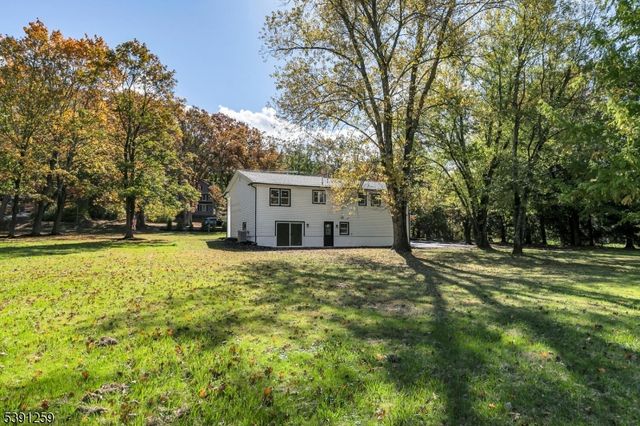 247 Lyons Rd, Bernards Twp., NJ 07920