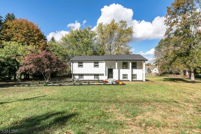 247 Lyons Rd, Bernards Twp., NJ 07920