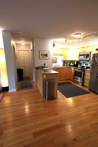 287 Mascoma St Unit 305, Lebanon, NH 03766