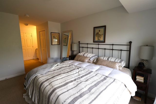 287 Mascoma St Unit 305, Lebanon, NH 03766