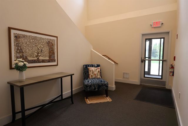 287 Mascoma St Unit 305, Lebanon, NH 03766