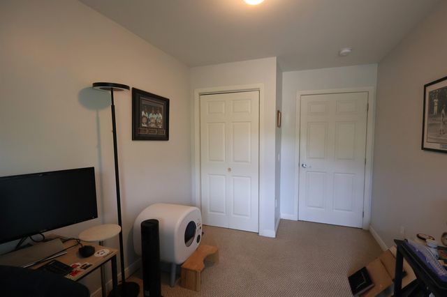 287 Mascoma St Unit 305, Lebanon, NH 03766