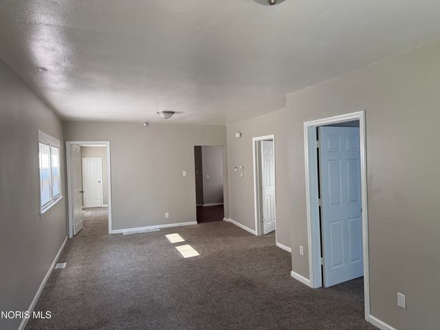 442 Walbridge Avenue, Toledo, OH 43609