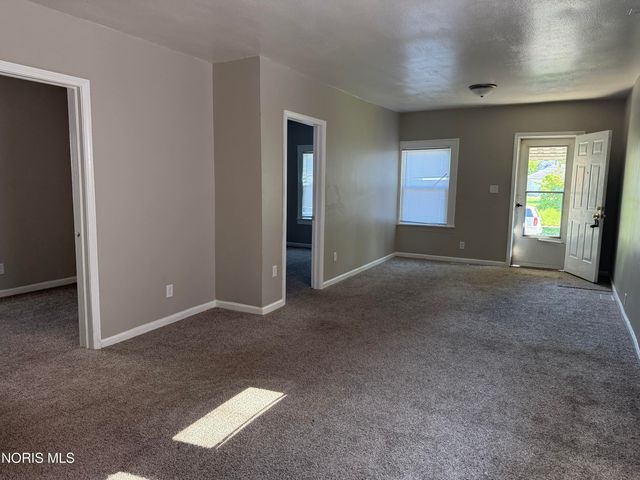 442 Walbridge Avenue, Toledo, OH 43609